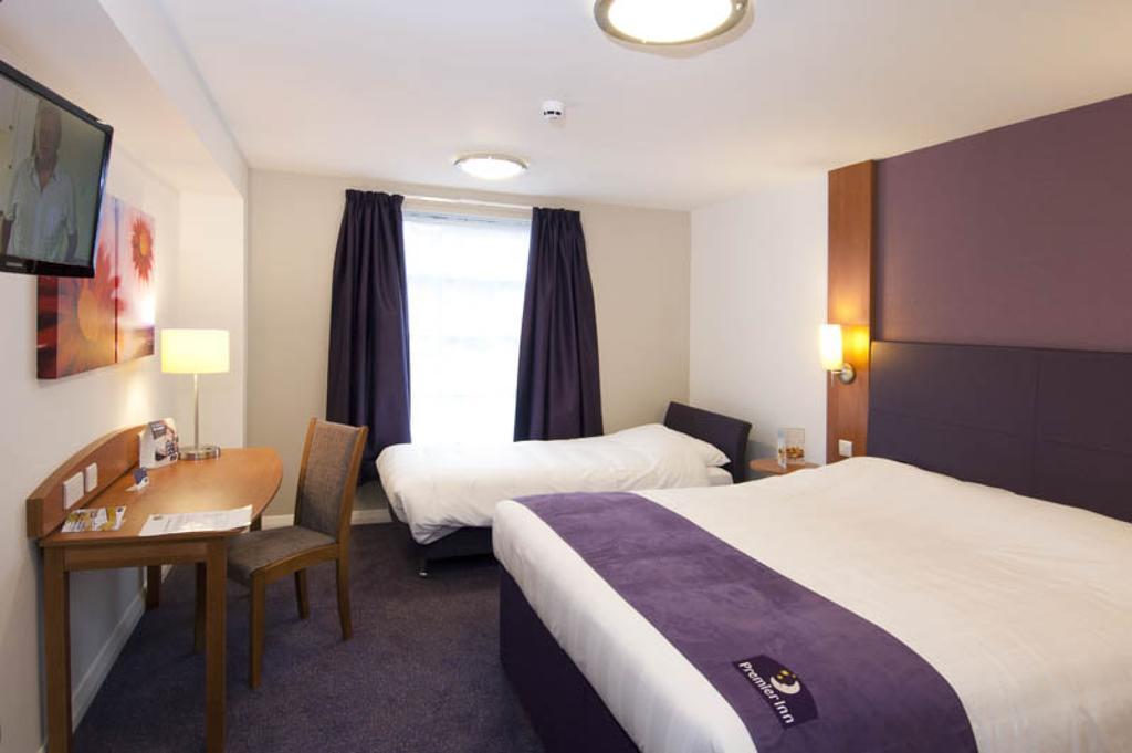 Premier Inn Birmingham City - Aston 客房 照片