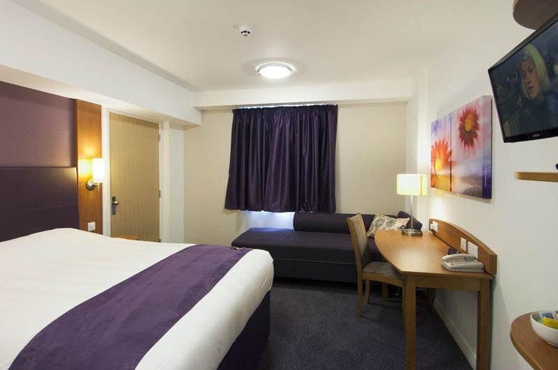 Premier Inn Birmingham City - Aston 外观 照片